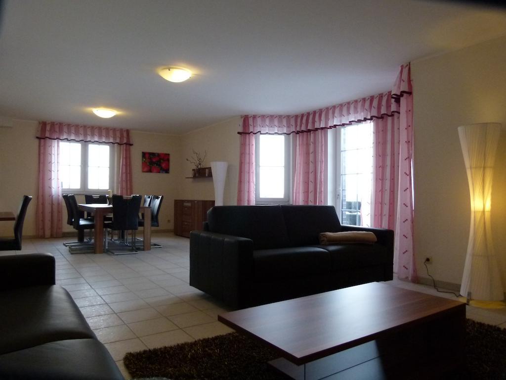 Ferienwohnung Bergblick Xanten Room photo